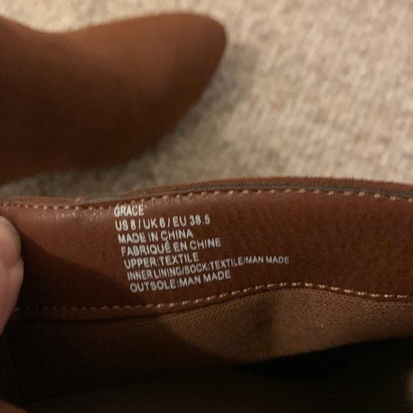 Grace Block Heeled Bootie - Picture 2 of 3